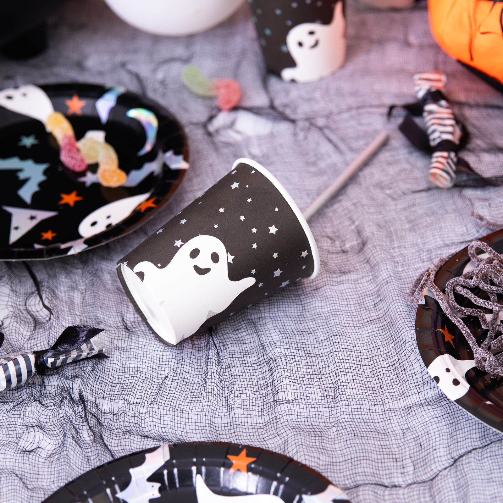 Kubek Halloween – motyw duszka