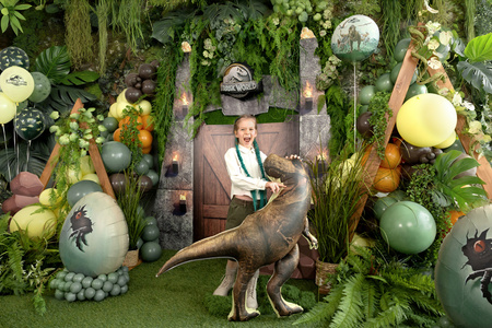 Balon foliowy Jurassic World T-Rex brązowy 92 x 98 cm