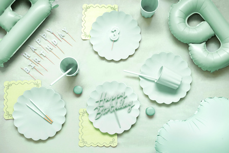 Topper akrylowy na tort Happy Birthday zielony 16,5 cm