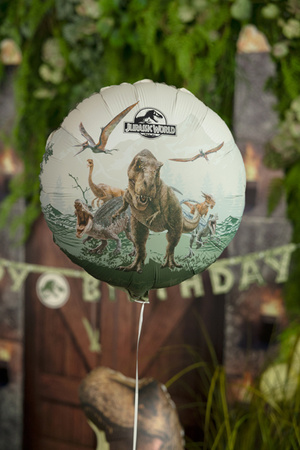 Balon foliowy pastylka Jurassic World 35 x 35 cm