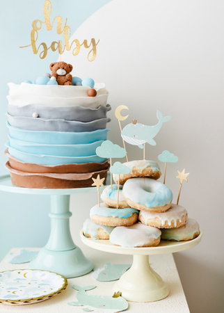 Dekoracje do muffinek Wieloryb niebieskie 11-13,5 cm mix 7 szt.