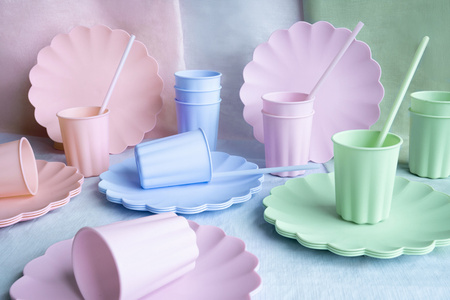 Słomki plastikowe różowe 23 cm 12 szt.