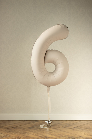 Balon foliowy Cyfra 6 jasny beż 86 cm