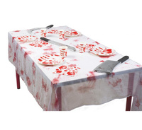 Obrus plastikowy Bloody Halloween (150x180 cm)