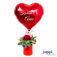 BOX balonowy: Serce z kwiatami i personalizowanym napisem