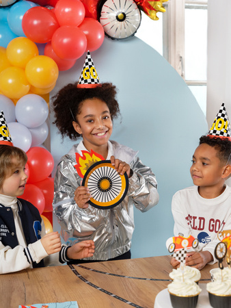 Dekoracje do muffinek Autka, 12 cm, mix (1 op. / 4 szt.)