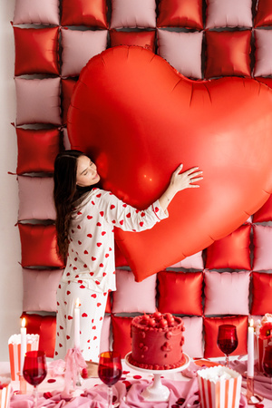 Balon foliowy gigant Serce czerwony 136 x 129 cm PartyDeco